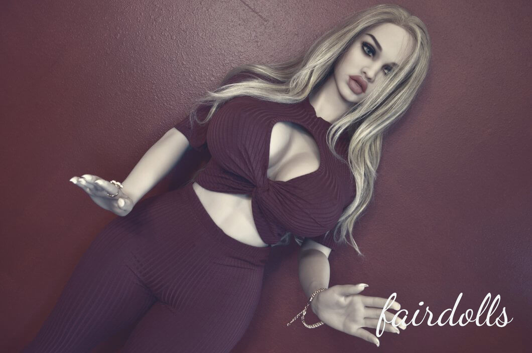 4'11" (152cm) H-Cup BBW Sex Doll - Elsa (YL Doll)