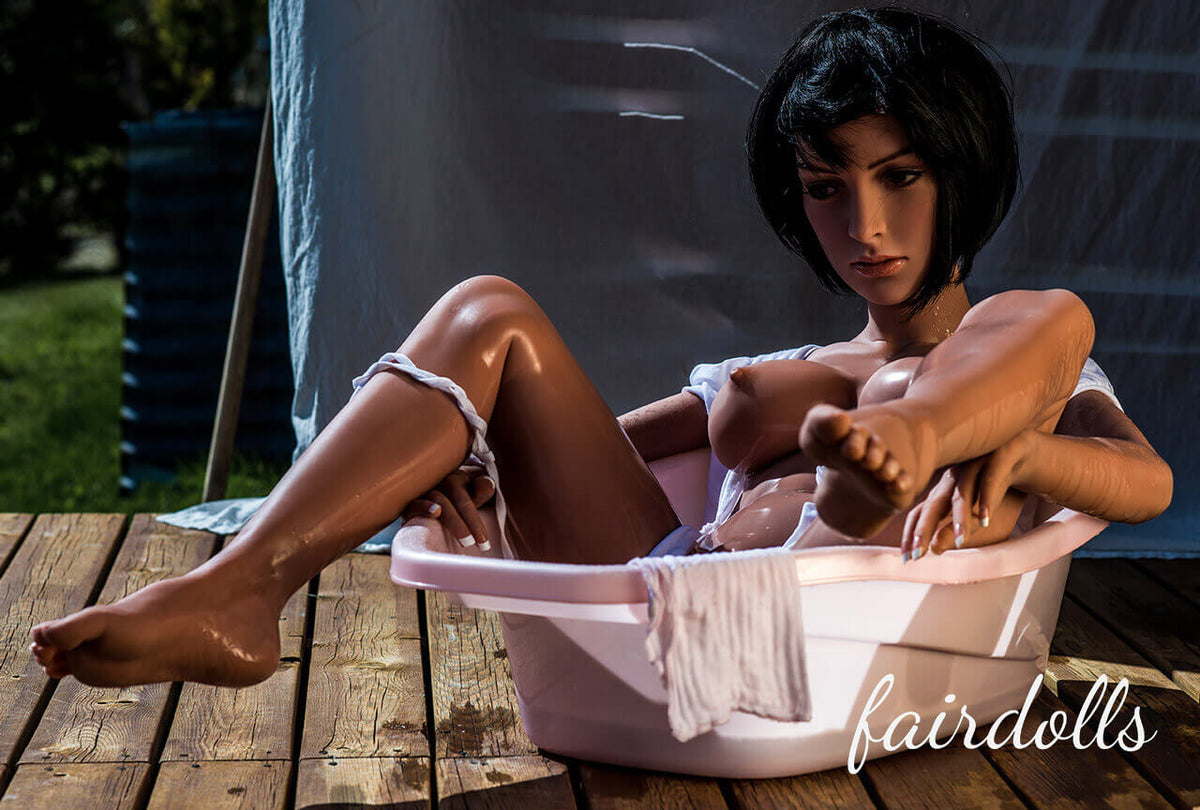 4'7" (140cm) D-Cup WM Sex Doll - Lisa (WM Doll)