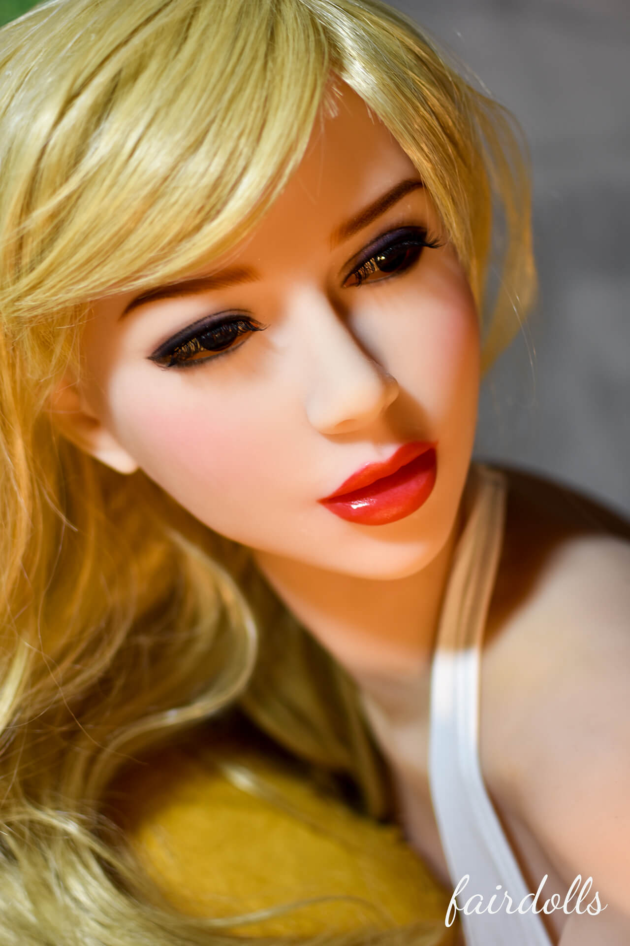 4'7" (140cm) G-Cup Young Sex Doll - Emely (6YE Doll)