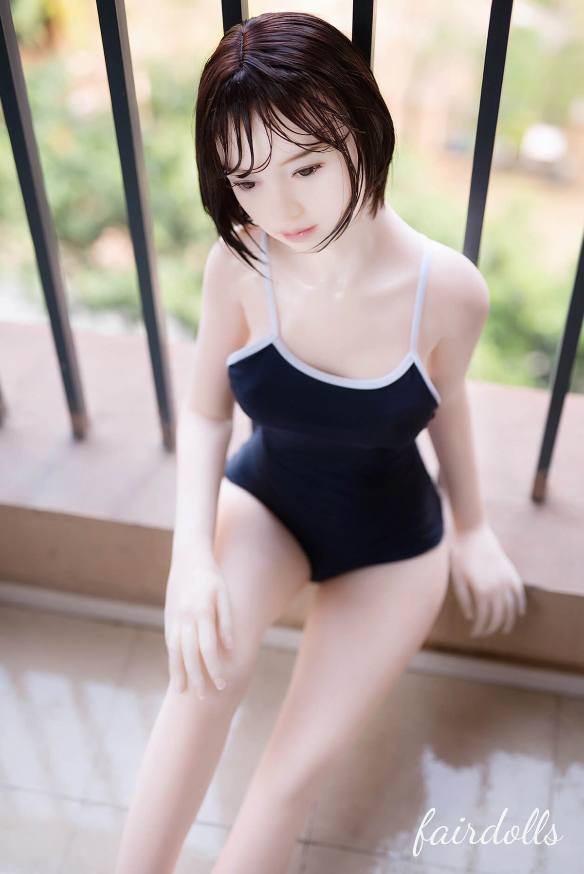 4'11" (150cm) B-Cup Innocent Girl - Brittany (6YE Doll)