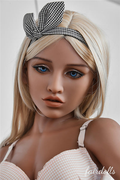 4'11" (150cm) B-Cup Teen Sex Doll - Victoria (Irontech Doll)