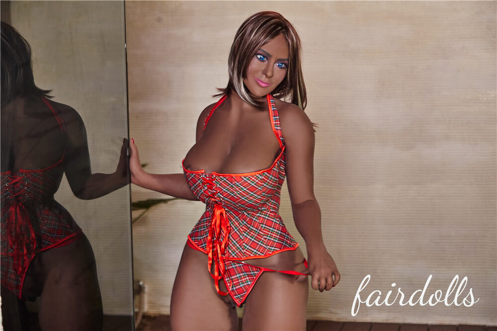 5'2" (158cm) G-Cup Real Doll - Lisa (Irontech Doll)